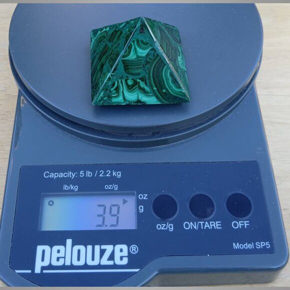 MALACHITE pyramid mineral stone rock crystal 01 PEACE chakra balance - Picture 6 of 6